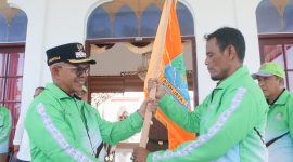 Pj. Bupati Aceh Jaya saat pelepasan Atlet Aceh Jaya menuju POPDA ACEH XVII